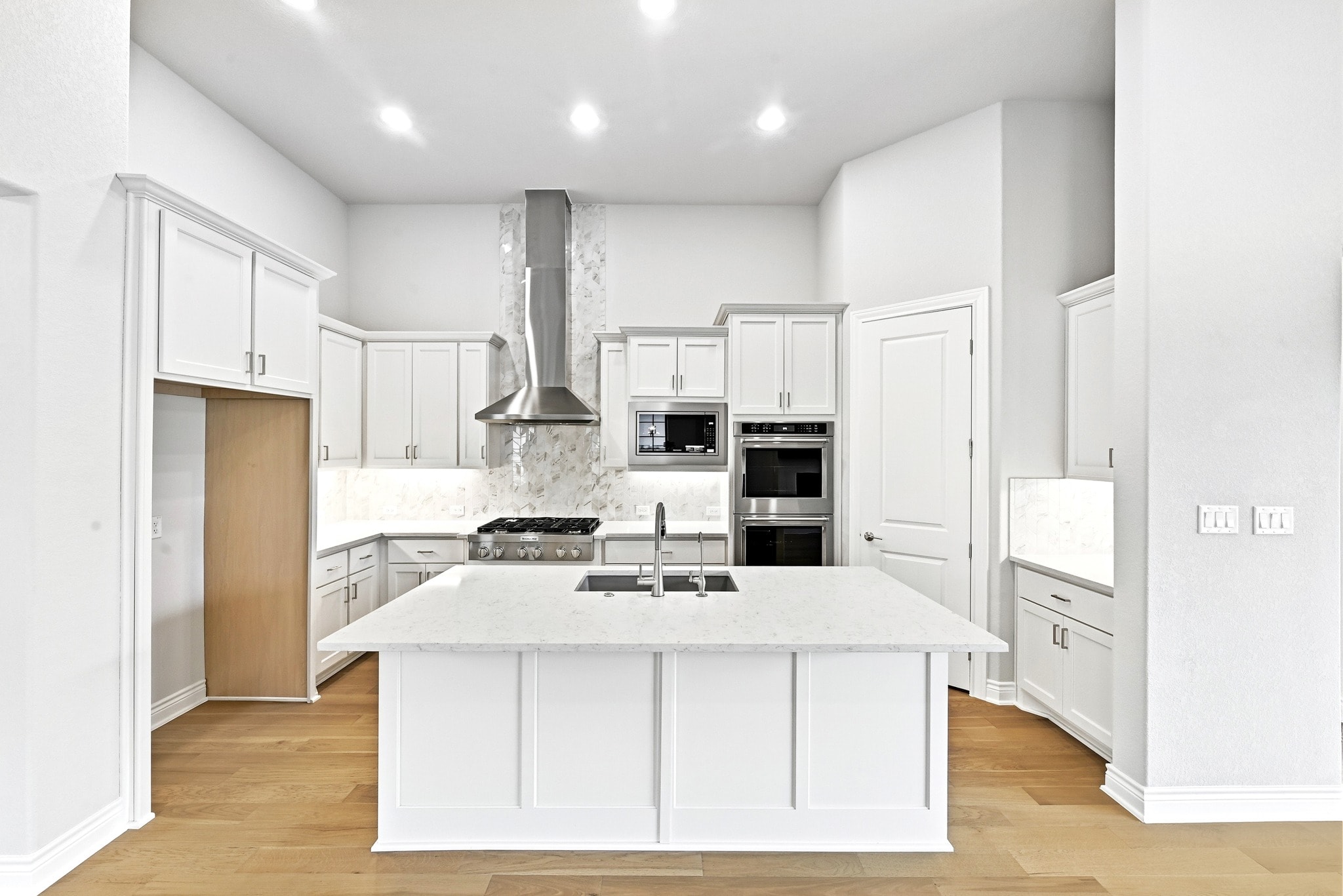 205 Indigo Lane — photo 13